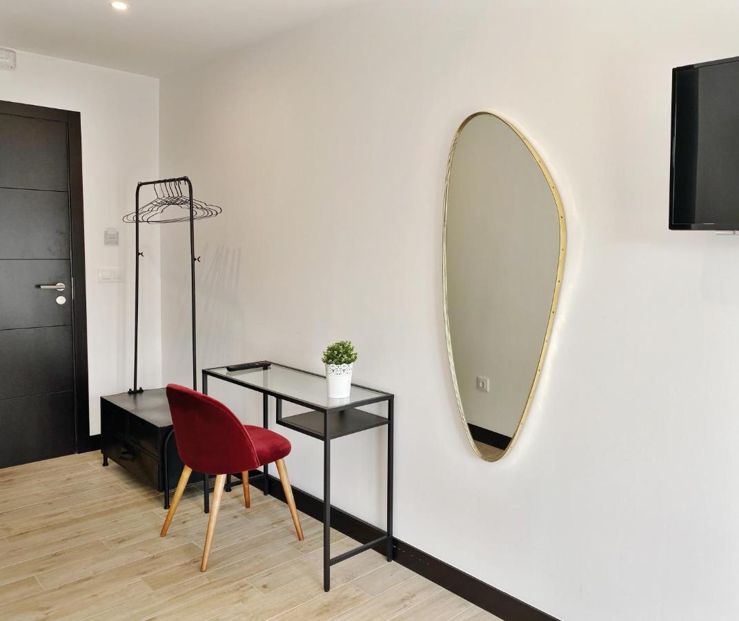 La Sigrina Tuy Hostel Tui Εξωτερικό φωτογραφία